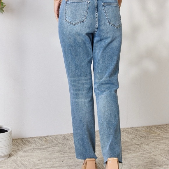 Judy Blue Distressed Raw Hem Straight Leg Denim - Picture 4 of 5